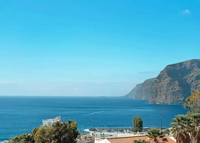 Apartamento En Los Gigantes, Tenerife